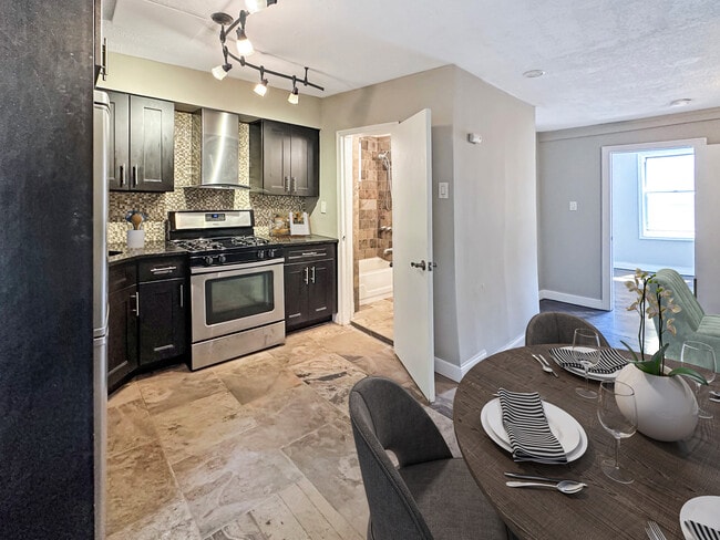 238 2nd St in Jersey City, NJ - Building Photo - Building Photo