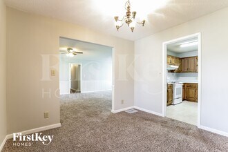 2770 Quillians Dr in Gainesville, GA - Building Photo - Building Photo