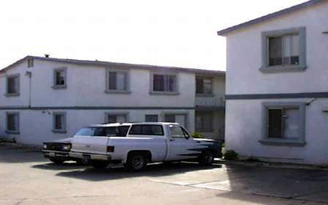 Coleen Court Apartments in El Cajon, CA - Building Photo - Building Photo