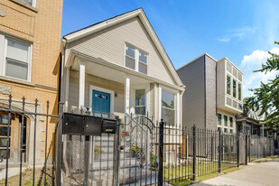 1933 N Monticello Ave in Chicago, IL - Building Photo