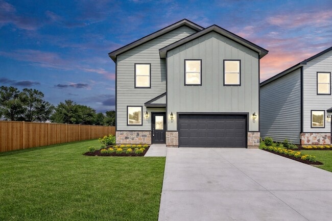 414 N 4th St in Beasley, TX - Building Photo - Building Photo