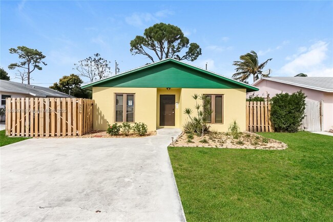 property at 3577 Lothair Ave