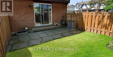 33 Berkley Dr in St Catharines, ON - Building Photo - Building Photo