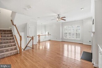 5113 Knapp Pl in Alexandria, VA - Building Photo - Building Photo