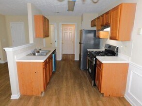 2088 Manhattan Pkwy in Decatur, GA - Building Photo - Building Photo