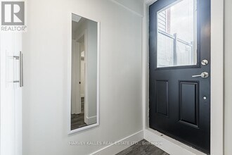 600-600 St Clarens Ave in Toronto, ON - Building Photo - Building Photo