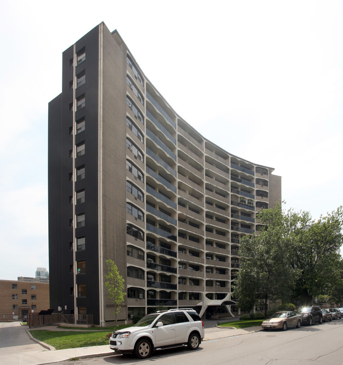 Erskine Heights in Toronto, ON - Building Photo