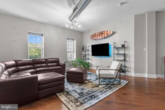 1801 E Passyunk Ave in Philadelphia, PA - Building Photo - Building Photo