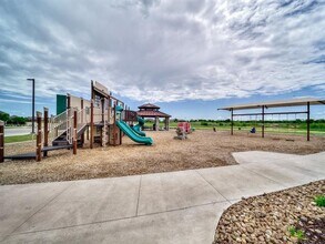 9733 Tinsley St in Aubrey, TX - Building Photo - Building Photo