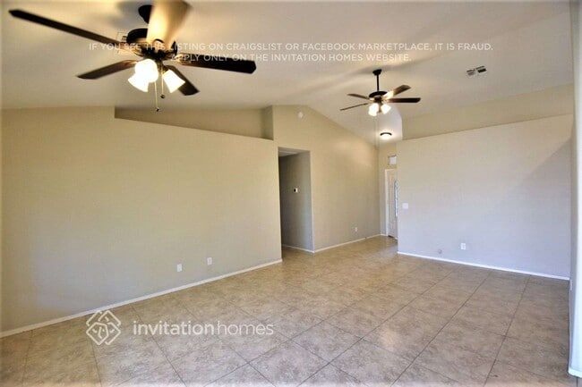 8934 W Encanto Blvd in Phoenix, AZ - Building Photo - Building Photo