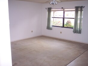 1321 Malone Ave in Spring Hill, FL - Building Photo - Building Photo