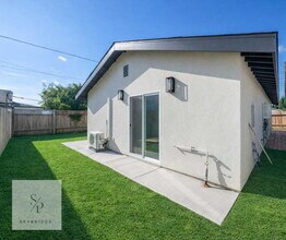 12924 5th St in Chino, CA - Building Photo - Building Photo