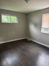 6711 Schuster Ct in Cincinnati, OH - Building Photo - Building Photo