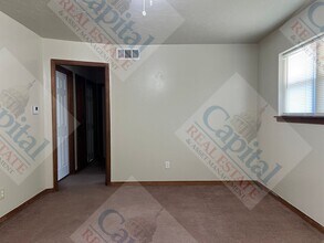 6017 SE 4th St in Midwest City, OK - Building Photo - Building Photo