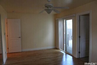 1341 56th St in Sacramento, CA - Building Photo - Building Photo