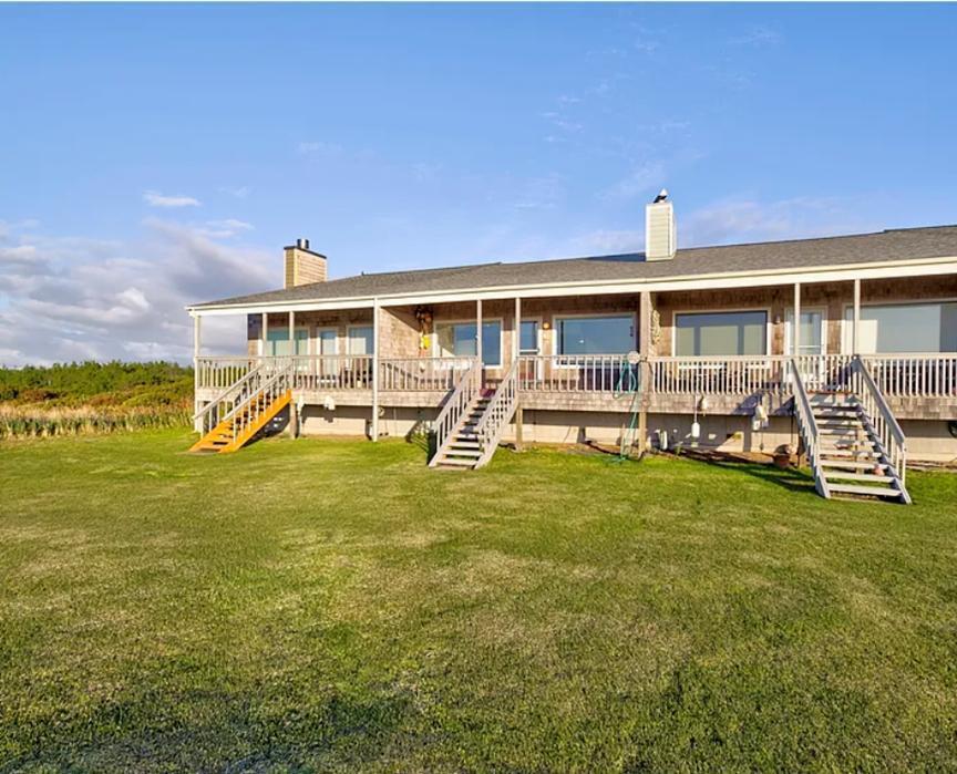 35601 G St in Ocean Park, WA - Building Photo