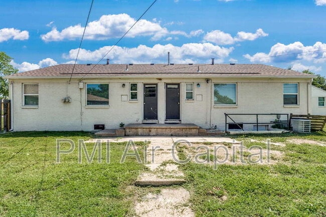 property at 6417 E Cottonwood Ln