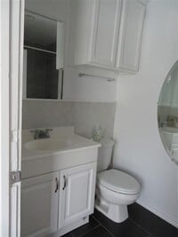 4731 Walker St photo'