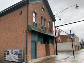 1006 S Plymouth Ave in Rochester, NY - Building Photo - Building Photo