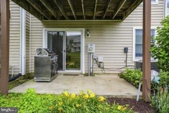 312 Blenny Ln in Chester, MD - Building Photo - Building Photo
