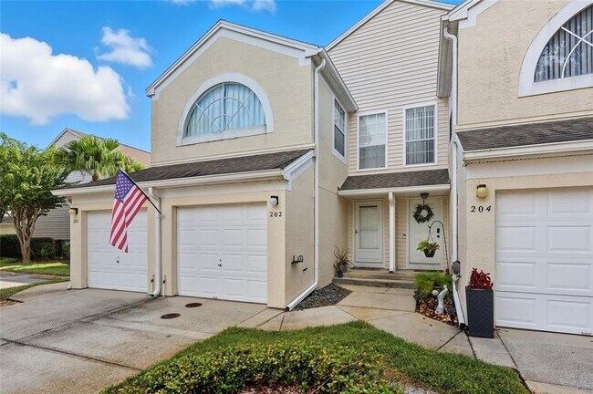 6029 Lake Pointe Dr in Orlando, FL - Building Photo - Building Photo