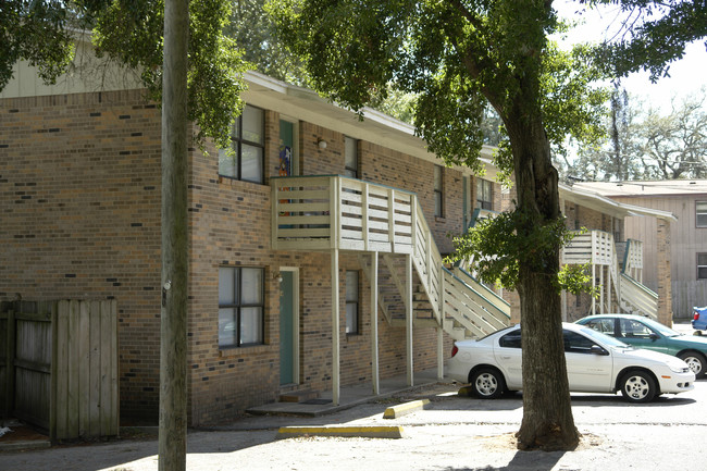 Soft Breeze in Fort Walton Beach, FL - Building Photo - Building Photo