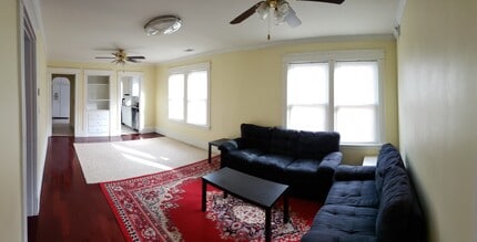 29 Bailey Rd, Unit 2 in Somerville, MA - Foto de edificio - Building Photo