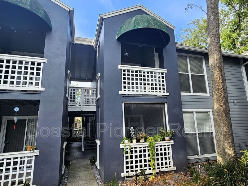 606 S Albany Ave in Tampa, FL - Building Photo