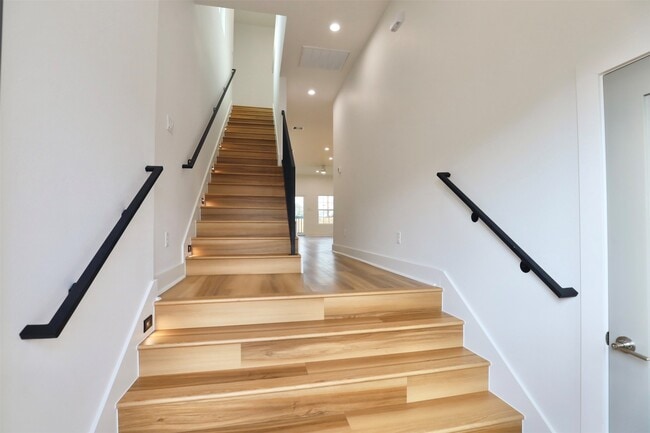 property at 421 E 41st St