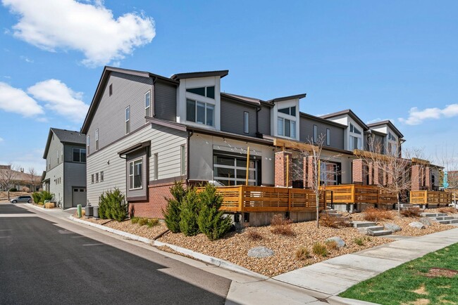12843 W Nevada Pl in Lakewood, CO - Building Photo - Building Photo