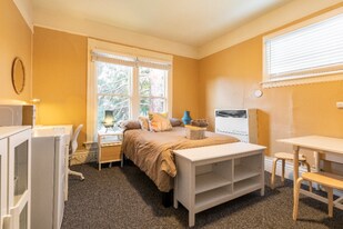 2332 Fulton St in Berkeley, CA - Building Photo