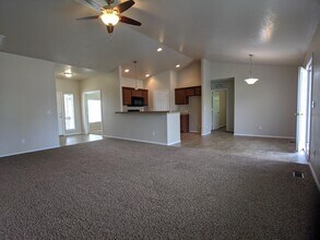 611 N Kayden Way in Meridian, ID - Building Photo - Building Photo
