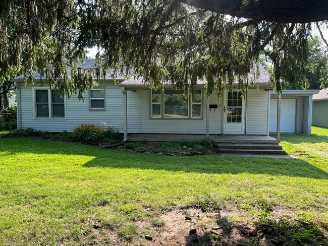 property at 2012 S Hampton Ave