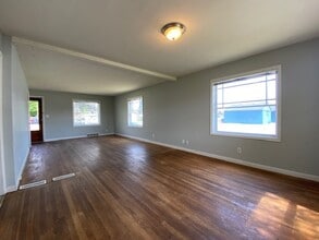 12208 E Boone Ave in Spokane Valley, WA - Building Photo - Building Photo