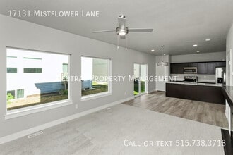 17131 Mistflower Ln in Urbandale, IA - Building Photo - Building Photo