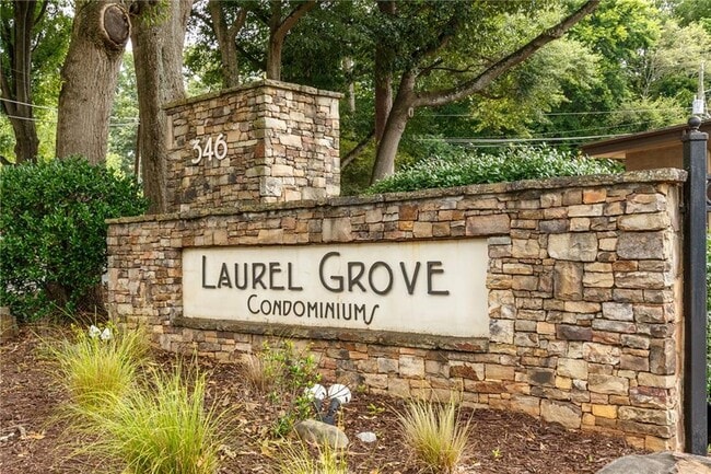 property at 346 Carpenter Dr NE