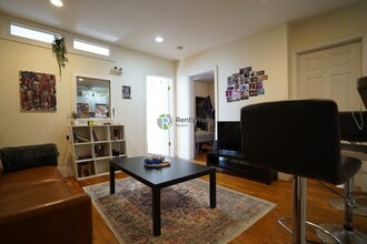 66 Egmont St in Brookline, MA - Building Photo - Building Photo