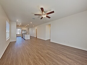 280 Aspen Waters in New Braunfels, TX - Building Photo - Building Photo