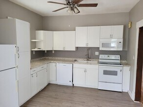 534 Benton St in Council Bluffs, IA - Building Photo - Building Photo