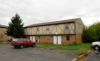 2271 Webster Canyon Ct Apartamentos