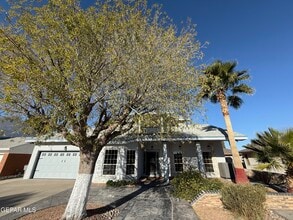 11417 Tom Ulozas Dr in El Paso, TX - Building Photo - Building Photo