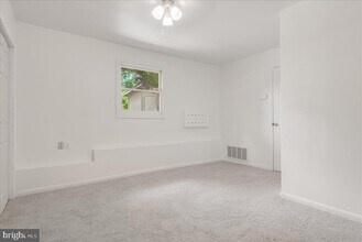 200 Mary Ella Dr in Wilmington, DE - Building Photo - Building Photo