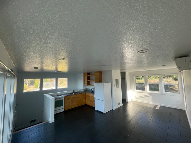 134 SW 28th St, Unit A