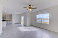 17140 Reserva Dr in Bradenton, FL - Building Photo - Building Photo