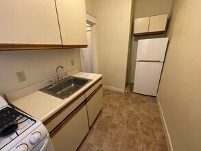 19 Woodstock Ave, Unit 4 in Boston, MA - Building Photo - Building Photo