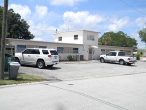 Poinsettia Lodge in Cape Canaveral, FL - Building Photo - Building Photo