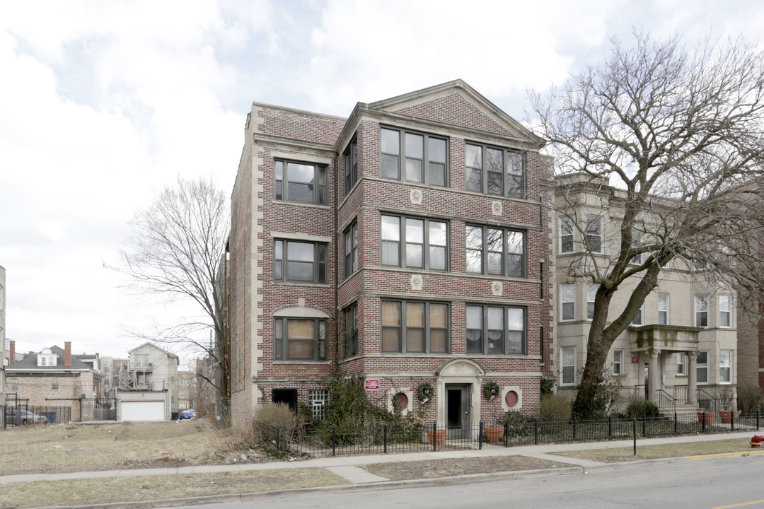 6225-6227 S Woodlawn Ave in Chicago, IL - Building Photo