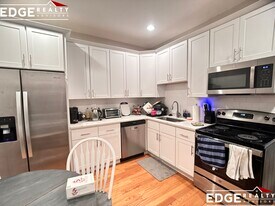 22 Park Vale Ave in Boston, MA - Building Photo