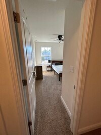 155 Iron Horse Dr E photo'