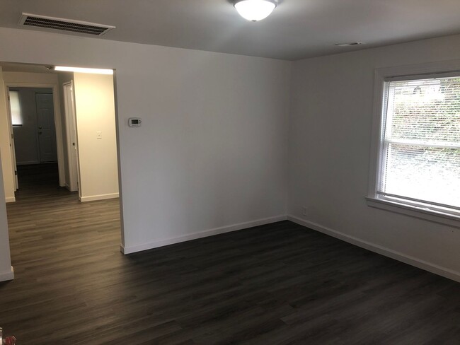1609 Gunter St in Durham, NC - Building Photo - Building Photo